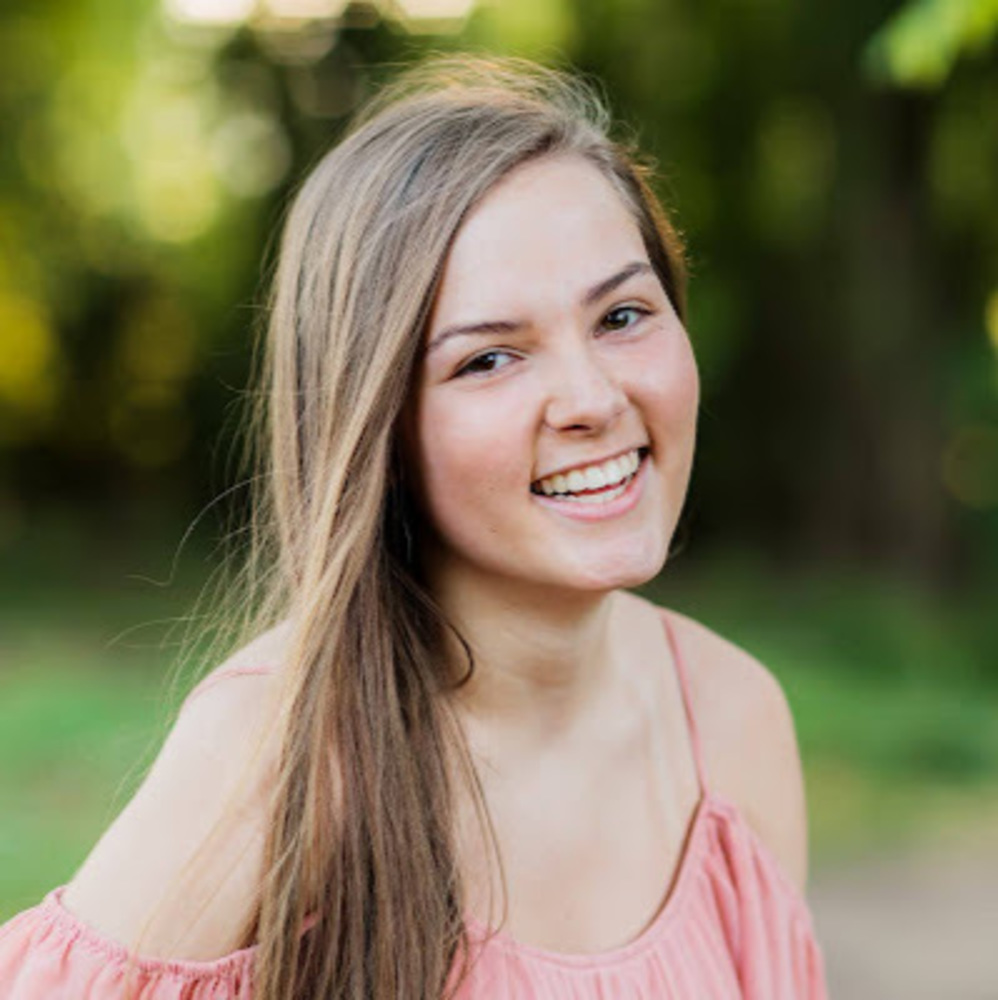 Meet your Posher, Kenzie